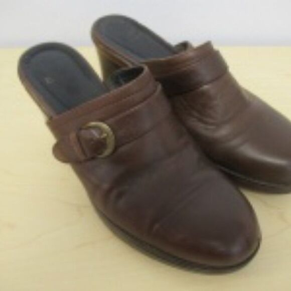Dansko Leather Clogs Size 37  / US 6.5 - Picture 2 of 5